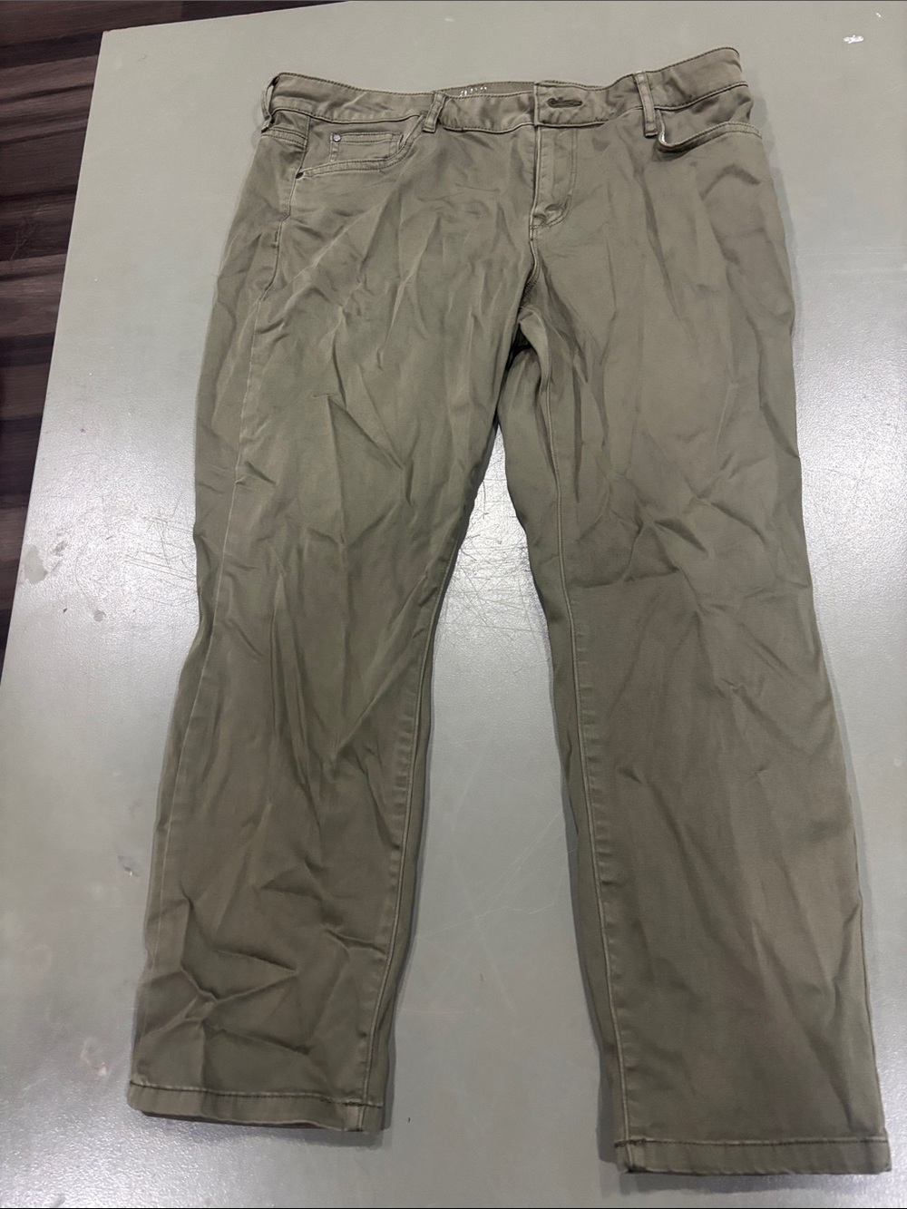 a.n.a Olive Green Casual Women's Trousers